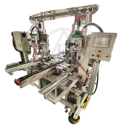 Automatic conveyor Rivet machine